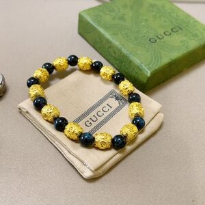 gucci bracelet